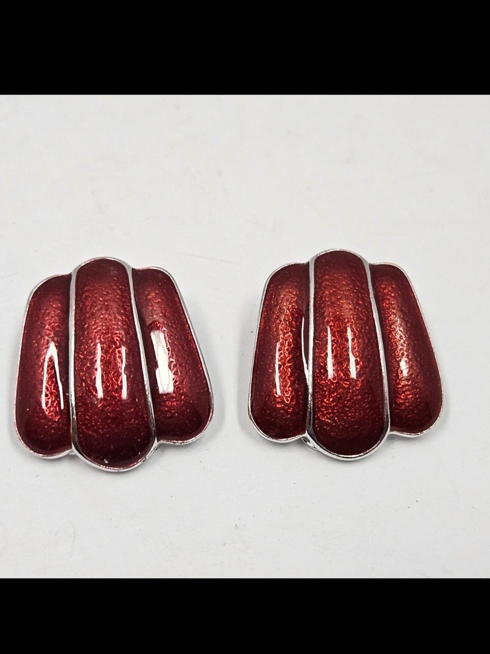 Women’s Red Enamel Clip-On Earrings - Sleek Sculpted Design